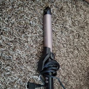 Con air curling iron